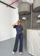 Osy Modal Yumuşak Dokulu Kumaş Kısa Kollu Bluz Rahat Pantalon Ikili Takım- Füme resmi